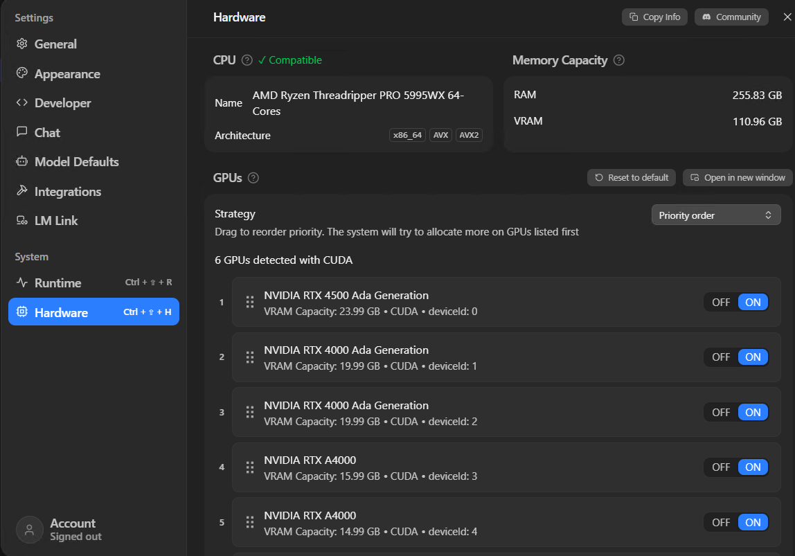 Imagen 2: Ajustes de hardware de LM Studio mostrando el orden de prioridad de GPU