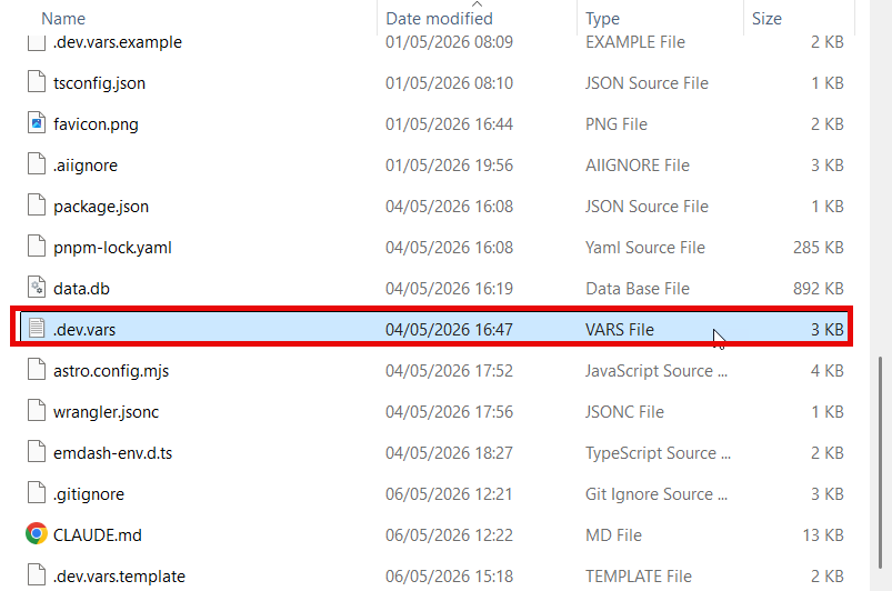 Imagen 6: VS Code con el archivo .dev.vars seleccionado y el diálogo de confirmación de borrado abierto.